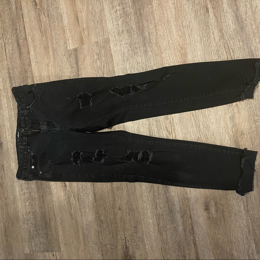 Aeropostale black skinny jeans. Size 12